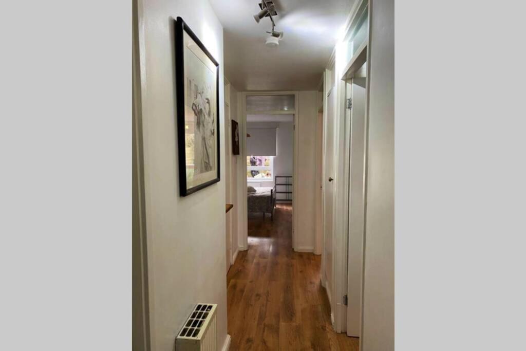 Two Bedroom Garden Flat In Zone 2 לונדון מראה חיצוני תמונה